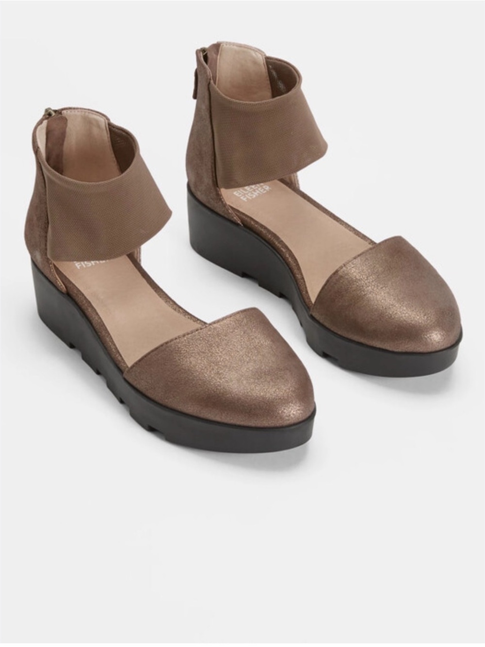 EILEEN FISHER
Mesh Metallic Suede Wedge